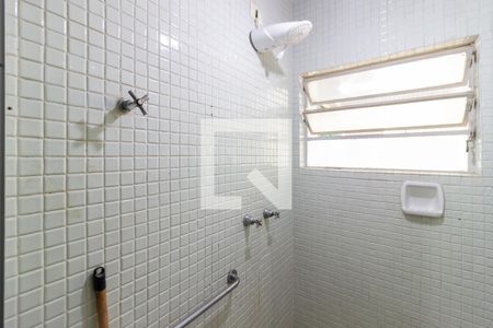 Apartamento à venda com 130m², 3 quartos e 1 vaga Apartamento à venda com 130m², 3 quartos e 1 vagaBanheiro 2
