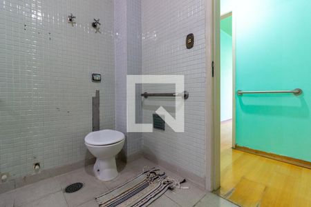 Apartamento à venda com 130m², 3 quartos e 1 vaga Apartamento à venda com 130m², 3 quartos e 1 vagaBanheiro 2
