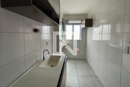 Cozinha de apartamento à venda com 2 quartos, 47m² em Vila São Bernardo, Campinas