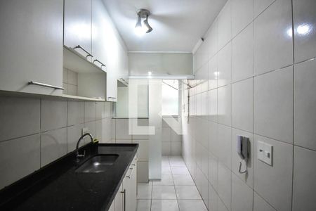 Apartamento à venda com 56m², 2 quartos e 1 vaga Apartamento à venda com 56m², 2 quartos e 1 vagaCozinha