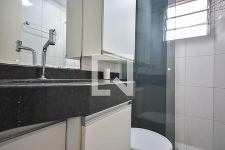 Apartamento à venda com 56m², 2 quartos e 1 vaga Apartamento à venda com 56m², 2 quartos e 1 vagaBanheiro