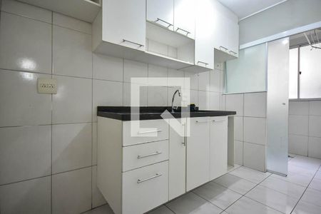 Apartamento à venda com 56m², 2 quartos e 1 vaga Apartamento à venda com 56m², 2 quartos e 1 vagaCozinha