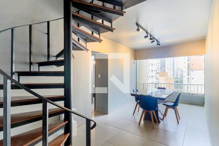 Apartamento à venda com 120m², 2 quartos e 1 vagaSala