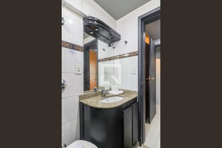 Apartamento à venda com 120m², 2 quartos e 1 vagaBanheiro da Suíte