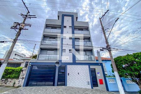 Apartamento para alugar com 57m², 2 quartos e 1 vagaFachada