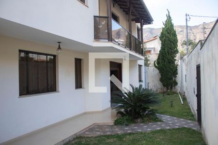 Fachada de casa à venda com 4 quartos, 704m² em Mangabeiras, Belo Horizonte