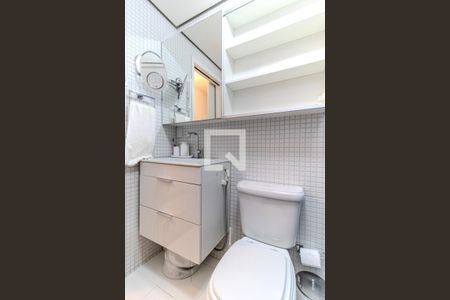 Banheiro de kitnet/studio para alugar com 1 quarto, 36m² em Campos Elíseos, São Paulo