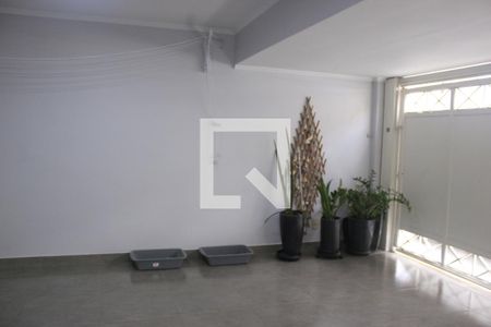 Garagem de casa de condomínio à venda com 3 quartos, 166m² em Jardim Gopouva, Guarulhos