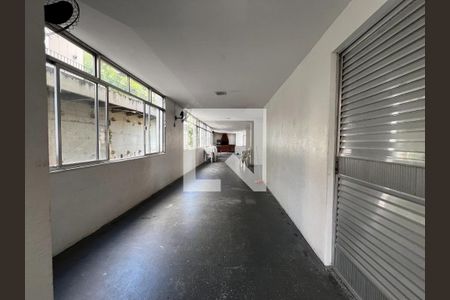 Apartamento à venda com 60m², 3 quartos e 1 vaga Apartamento à venda com 60m², 3 quartos e 1 vagaÁrea comum - Salão de festas