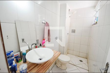 Apartamento à venda com 60m², 3 quartos e 1 vaga Apartamento à venda com 60m², 3 quartos e 1 vagaBanheiro