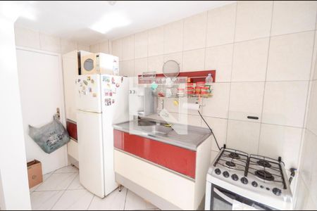 Apartamento à venda com 60m², 3 quartos e 1 vaga Apartamento à venda com 60m², 3 quartos e 1 vagaCozinha