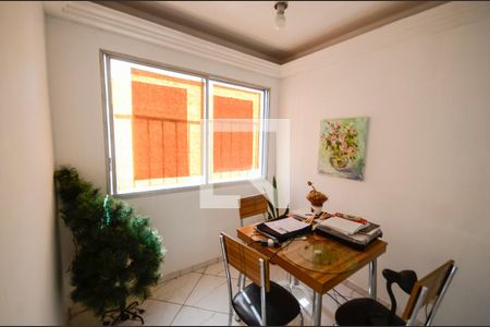 Sala de apartamento à venda com 3 quartos, 60m² em Grajaú, Rio de Janeiro