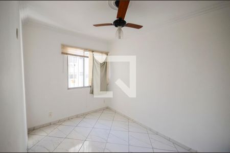 Quarto 1 de apartamento à venda com 3 quartos, 60m² em Grajaú, Rio de Janeiro