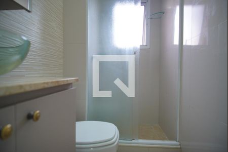 Banheiro da Suíte de apartamento à venda com 2 quartos, 61m² em Sarandi, Porto Alegre