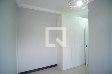 Suíte de apartamento à venda com 2 quartos, 61m² em Sarandi, Porto Alegre