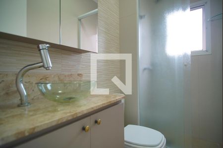 Banheiro da Suíte de apartamento à venda com 2 quartos, 61m² em Sarandi, Porto Alegre