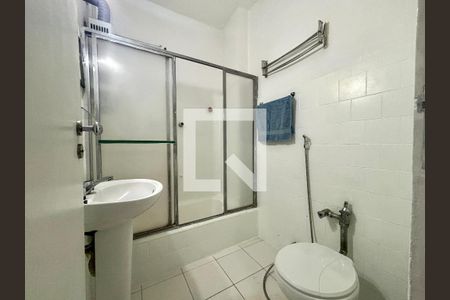 Banheiro Suíte de apartamento para alugar com 1 quarto, 38m² em Copacabana, Rio de Janeiro