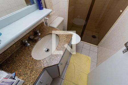 Apartamento à venda com 89m², 3 quartos e 2 vagasBanheiro 