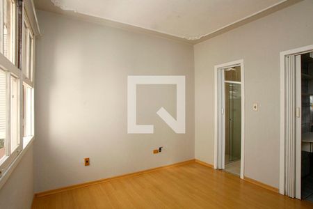 Studio - Sala / Quarto de kitnet/studio à venda com 1 quarto, 22m² em Centro Histórico, Porto Alegre
