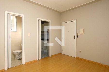 Studio - Sala / Quarto de kitnet/studio à venda com 1 quarto, 22m² em Centro Histórico, Porto Alegre