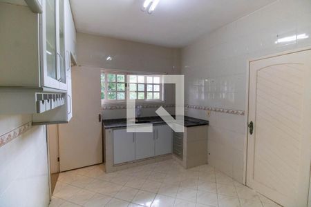 Cozinha de casa de condomínio à venda com 2 quartos, 206m² em Serra Grande, Niterói