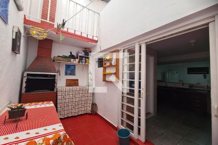 Casa à venda com 92m², 3 quartos e 1 vagaChurrasqueira