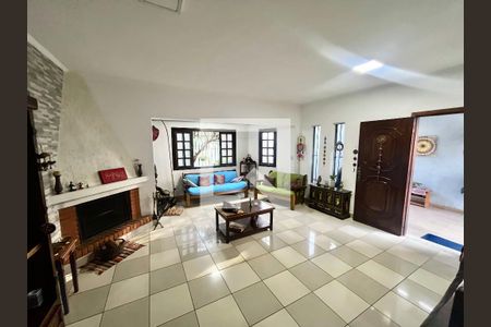Sala de casa à venda com 4 quartos, 220m² em Vila Dom Pedro Ii, São Paulo