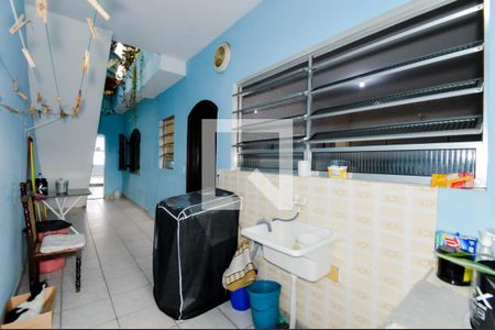 Área de Serviço de casa à venda com 2 quartos, 216m² em Jardim Santa Emilia, Guarulhos