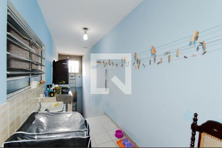 Área de Serviço de casa à venda com 2 quartos, 216m² em Jardim Santa Emilia, Guarulhos