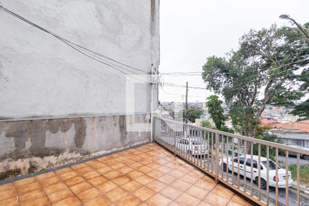 Quintal de casa à venda com 2 quartos, 210m² em Km 18, Osasco