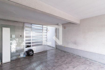 Garagem de casa à venda com 2 quartos, 210m² em Km 18, Osasco