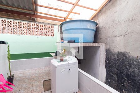 Área de serviço de casa à venda com 2 quartos, 210m² em Km 18, Osasco