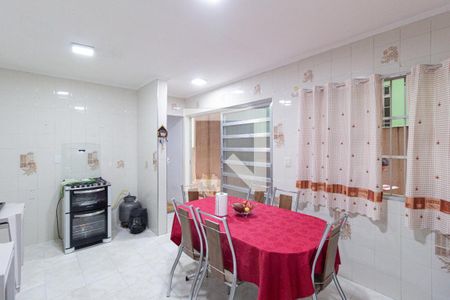 Cozinha de casa à venda com 2 quartos, 210m² em Km 18, Osasco