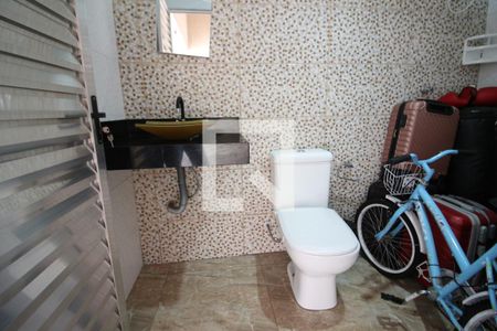 Casa à venda com 400m², 3 quartos e 3 vagasBanheiro 1