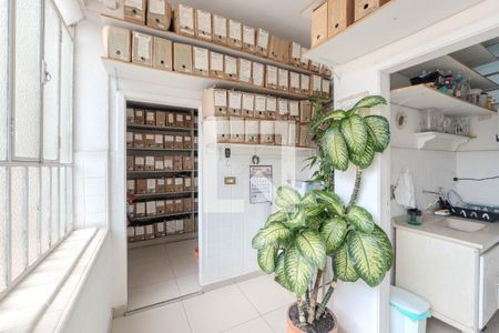 Apartamento para alugar com 208m², 4 quartos e sem vaga Apartamento para alugar com 208m², 4 quartos e sem vagaÁrea de Serviço