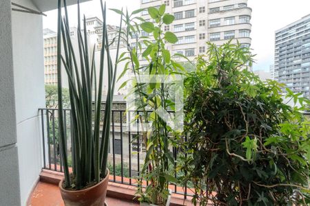 Apartamento para alugar com 208m², 4 quartos e sem vaga Apartamento para alugar com 208m², 4 quartos e sem vagaSacada