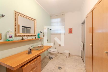 Apartamento para alugar com 208m², 4 quartos e sem vaga Apartamento para alugar com 208m², 4 quartos e sem vagaBanheiro
