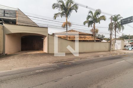 Casa para alugar com 500m², 3 quartos e 10 vagas Casa para alugar com 500m², 3 quartos e 10 vagasFachada