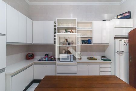 Casa para alugar com 500m², 3 quartos e 10 vagas Casa para alugar com 500m², 3 quartos e 10 vagasCozinha