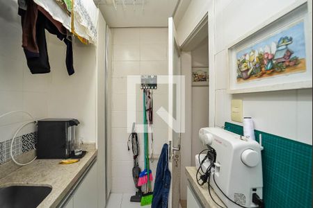 Apartamento à venda com 63m², 2 quartos e 1 vagaÁrea de Serviço