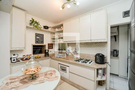 Apartamento à venda com 63m², 2 quartos e 1 vagaCozinha