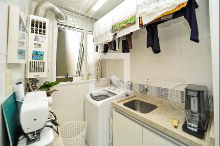 Apartamento à venda com 63m², 2 quartos e 1 vagaÁrea de Serviço