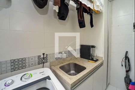 Apartamento à venda com 63m², 2 quartos e 1 vagaÁrea de Serviço