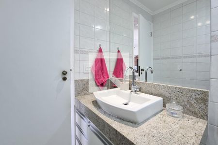 Apartamento à venda com 98m², 3 quartos e 2 vagasBanheiro Social