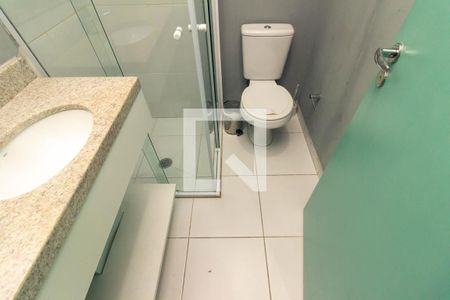 Banheiro de kitnet/studio para alugar com 1 quarto, 46m² em Centro Histórico de São Paulo, São Paulo