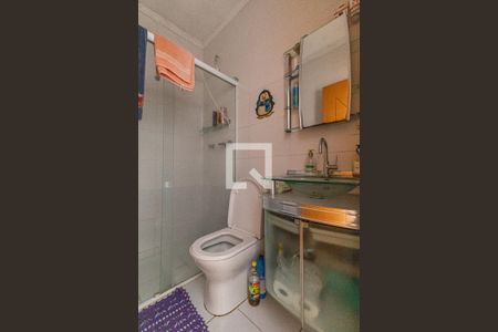 Casa à venda com 142m², 2 quartos e 2 vagasBanheiro 1