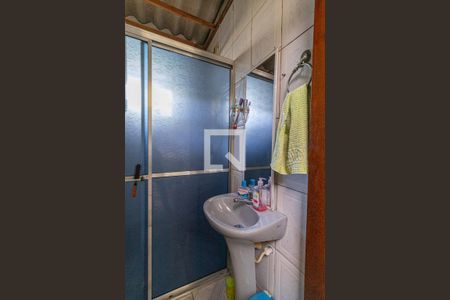 Casa à venda com 142m², 2 quartos e 2 vagasBanheiro 2