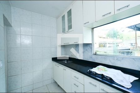 Casa à venda com 109m², 5 quartos e sem vaga Casa à venda com 109m², 5 quartos e sem vagaCozinha/ Casa1