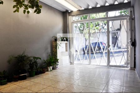 Garagem de casa à venda com 4 quartos, 130m² em Vila Siqueira (zona Norte), São Paulo