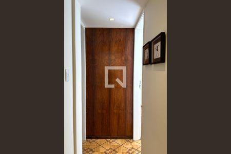 Corredor de apartamento à venda com 3 quartos, 152m² em Copacabana, Rio de Janeiro